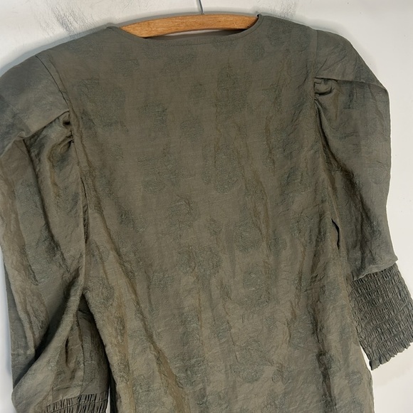 Rebecca Minkoff ARMY GREEN Geneva Puff Sleeve Blouse Size Small - Picture 13 of 16